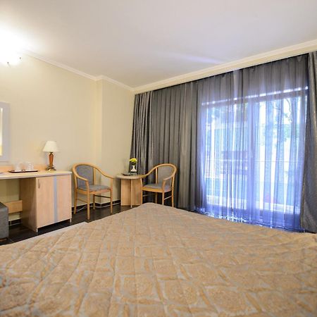 Holiday Olimp Hotel Ruang foto