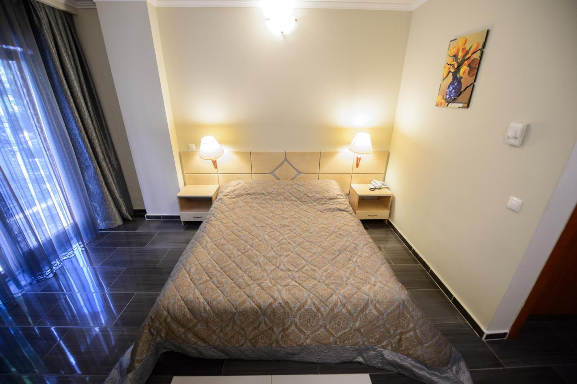 Holiday Olimp Hotel Ruang foto