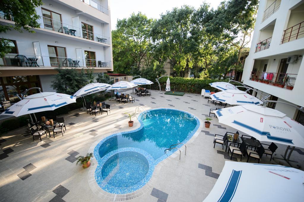 Holiday Olimp Hotel Bagian luar foto
