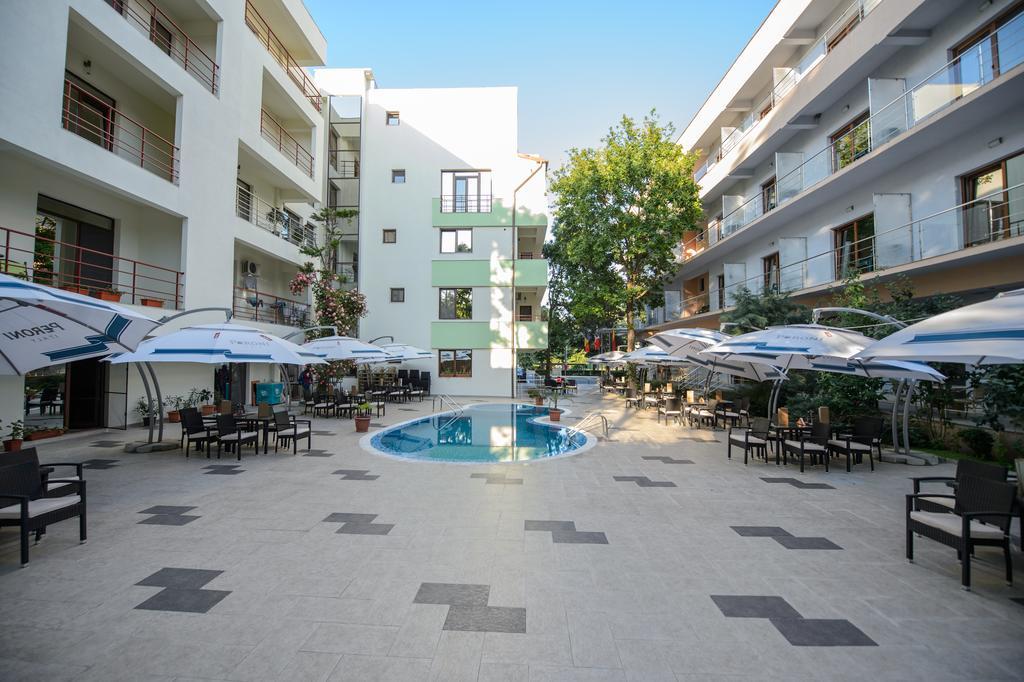Holiday Olimp Hotel Bagian luar foto